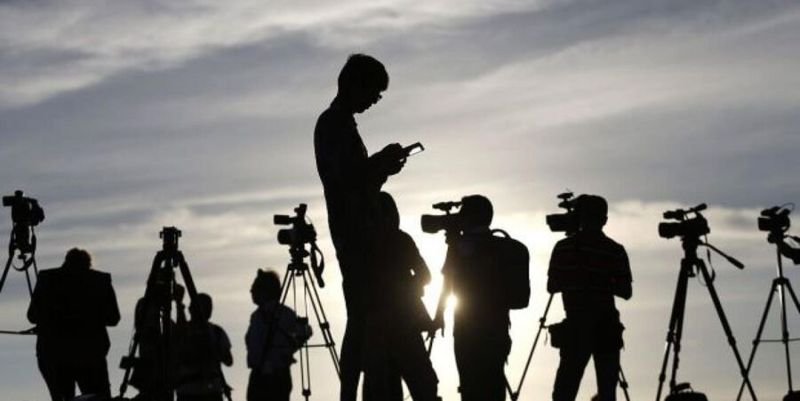 RSF : des journalistes afghans expulsés du Pakistan et menacés en Afghanistan