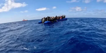 در پی غرق شدن قایق پناهجویان در ترکیه، شماری از مهاجران افغان جان باختند