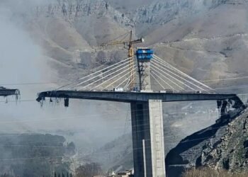 ترامپ از حمله به یک پل بزرگ در ایران خبر داد