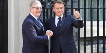 فرانسه و بریتانیا به‌دنبال ائتلاف دریایی؛نشست برای بازگرداندن امنیت کشتیرانی در هرمز