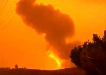 سپاه: زیرساختهای انرژی در چند کشور هدف قرار گرفت