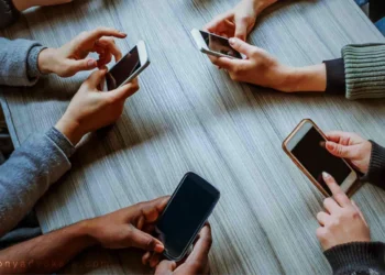 Taliban Authorities Arrest Group Accused of BlackmailSuspects Used Private Images to Extort Victims