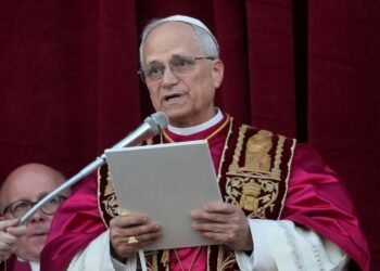 پاپ لئو خواستار پایان دیوانگی جنگ» شد؛فشار اخلاقی همزمان با مذاکرات ایران و آمریکا