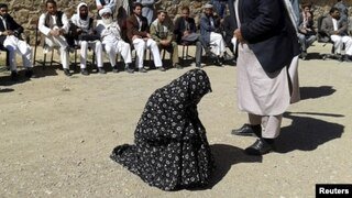 اجرای مجازات شلاق در دو ولایت افغانستان؛چهار نفر از جمله یک زن مجازات شدند