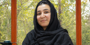 بنیان‌گذار دانشگاه ادراک در مسیر محکمه کشته شد؛ ابهام در پرونده مالی بدریه جلالی