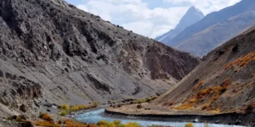 مرگ چهار کودک در پی لغزش زمین در بدخشان