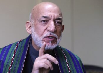 حامد کرزی: پاکستان برای تحمیل خط دیورند فشار وارد می‌کند