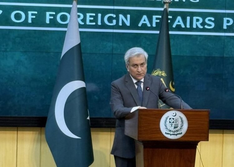 پاکستان: تا حمایت طالبان از شبه‌نظامیان پایان نیابد، روابط عادی نمی‌شود