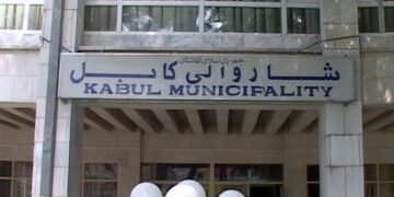 کارمندان برکنارشده شهرداری کابل طالبان را به تبعیض و برخورد سلیقه‌ای متهم کردند