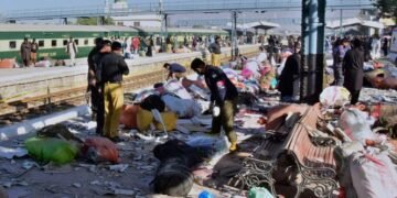 دست‌کم هفت نفر در انفجار قطار مسافربری در کویته کشته شدند