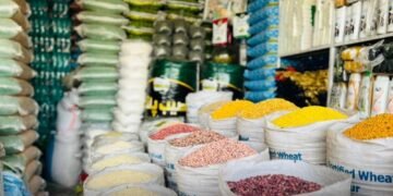 گرانی در کابل؛ خانواده‌ها برای تأمین نان روزانه درمانده‌اند