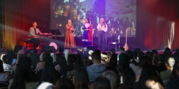چهاردهمین برنامه «شبی با بودا» به یادبود تخریب مجسمه‌های بودا در بامیان برگزار شد
