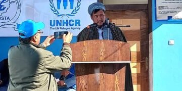 منابع: طالبان یک مقام آموزشی را در دایکندی بازداشت کردند