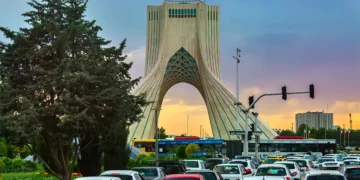 رویترز: ایران با انتقال ذخایر اورانیوم غنی‌شده به خارج مخالفت کرده است