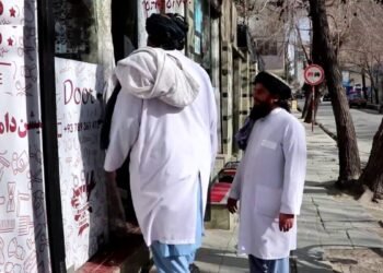 طالبان در هرات: زنان بدون «حجاب مورد نظر» بازداشت و به زندان منتقل می‌شوند