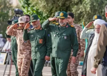 پس از حمله آمریکا به قشم و سیریک؛ ایران از شلیک موشک خبر داد، کویت و سنتکام رهگیری را تأیید کردند
