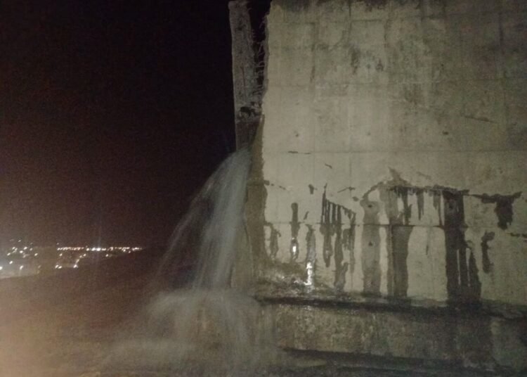 ایران: حمله به ذخایر آب در هرمزگان جنایت جنگی محسوب میشود