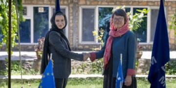 اتحادیه اروپا ۲۰ میلیون یورو برای حمایت از بازگشت‌کنندگان و بی‌جاشدگان افغان اختصاص داد