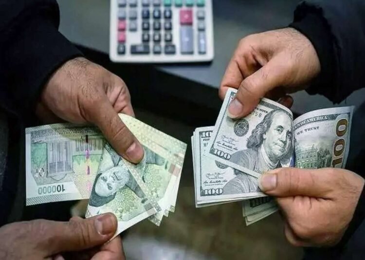 الجزیره: ارزش ریال و بورس ایران جهش کرد، اما فشار زندگی همچنان پابرجاست