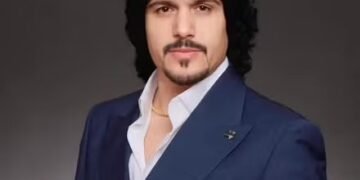 جاوید امیرخیل اعلام کرد در آلمان درخواست پناهندگی داده است