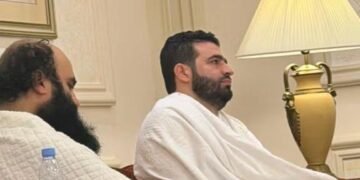 دیدار در سایه نبود روابط رسمی؛ حقانی و مقام ارشد سوریه در عربستان ملاقات کردند
