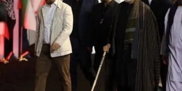 محمد محقق از حضور خود در مراسم تشییع علی خامنهای دفاع کرد