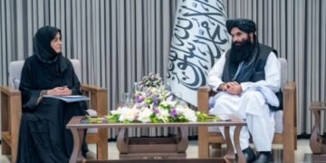 اعتراف حقانی به مشکلات خدمات صحی؛ دیدار با مقام سازمان بهداشت جهانی در کابل