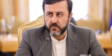 ایران: برای بازگشایی تنگه هرمز عجله نداریم؛ اجرای توافق به اقدام امریکا وابسته است