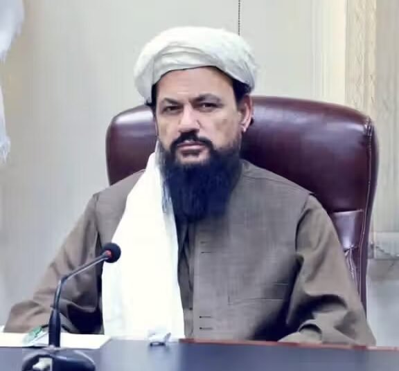 گزارش تازه از انتصاب گسترده بستگان وزیر احیا و انکشاف دهات طالبان در نهادهای دولتی