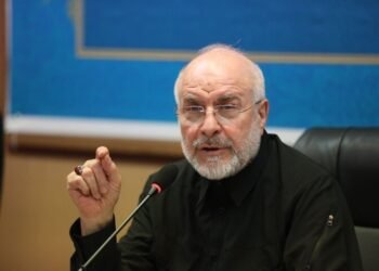 رئیس مجلس ایران: فشار، تهدید و اخبار جعلی راهبردی شکستخورده است