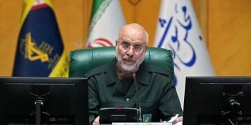 قالیباف: تشدید محاصره دریایی امریکا با پاسخ نظامی ایران روبه‌رو می‌شود