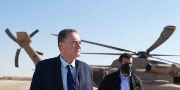 وزیر دفاع اسرائیل: برای غزه راه‌حلی جز خروج باشندگان آن نمی‌بینیم
