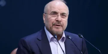 قالیباف امریکا را «شیطان بزرگ» خواند