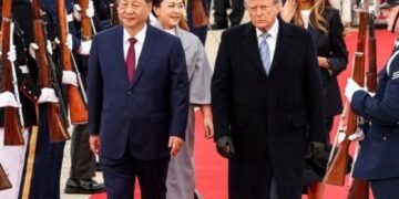 ترامپ از شی جینپینگ با مراسمی کمسابقه در پایگاه اندروز استقبال کرد