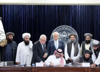 عبدالغنی برادر با زلمی خلیل‌زاد درباره سرمایه‌گذاری خارجی گفت‌وگو کرد
