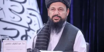 منصور: چرا ریختن خون افغان‌های بی‌گناه را روا می‌دانید؟